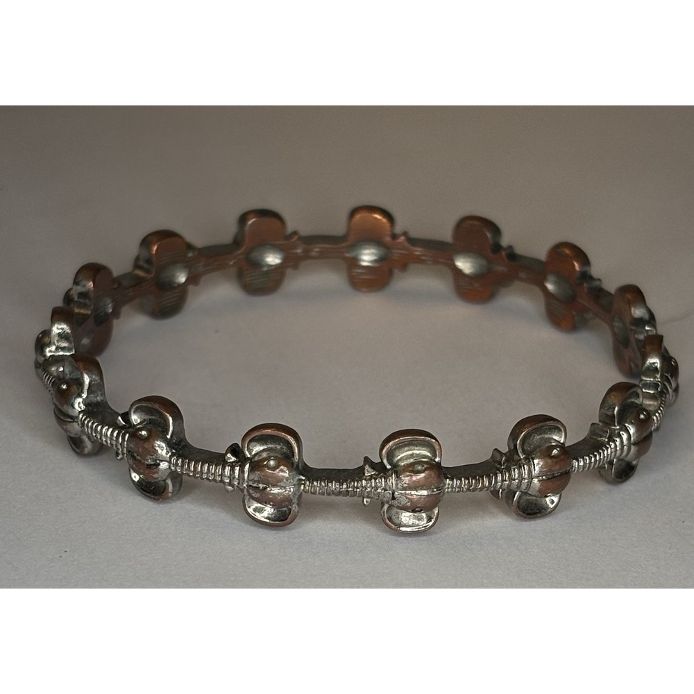 Vintage Figural Elephant Bangle Bracelet Silver Tone Repeating Elephants